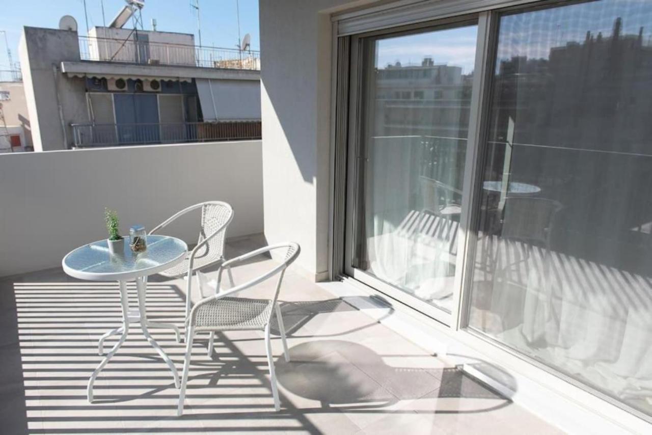Bright Apartment In The New Building Athen Exterior foto